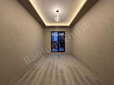 ATAPARK'TA SİTE KONSEPTİNDE LÜX YAPILI SATILIK DAİRE — fotoğraf 20
