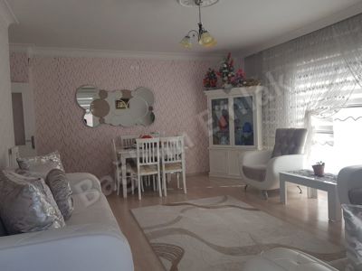 BADEMLİK CAD. 2 DAKİKA YÜRÜME MESAFESİNDE İÇİ YAPILI FIRSAT DAİRE — fotoğraf 7
