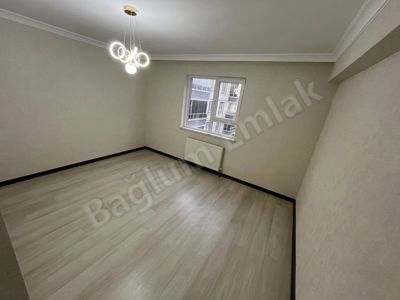 BAĞLUM MERKEZE 5 DAKİKA YÜRÜME MESAFESİNDE İÇİ YAPILI FIRSAT DAİRE — fotoğraf 10