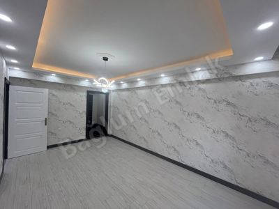 KAFKASLAR'DA 1. KAT İÇİ YAPILI FIRSAT DAİRE — fotoğraf 4