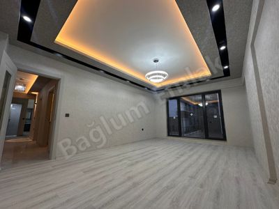 ATAPARK'TA SİTE KONSEPTİNDE LÜX YAPILI SATILIK DAİRE — fotoğraf 5