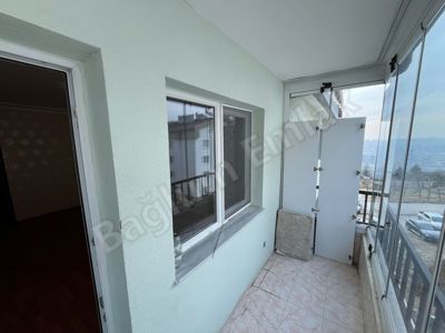 KAFKASLAR'DA BULAVARA 200M MESAFEDE İÇİ YAPILI GENİŞ DAİRE — fotoğraf 15