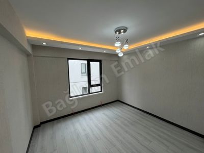 BAĞLUM EMLAKTAN LÜX YAPILI GENİŞ KAT SEÇENEKLERİ MEVCUT OLAN EMSALİ OLMAYAN DAİRE — fotoğraf 5