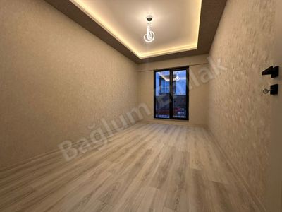ATAPARK'TA SİTE KONSEPTİNDE LÜX YAPILI SATILIK DAİRE — fotoğraf 16