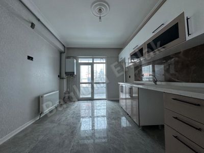 4+1 MERKEZİ KONUMDA İSKANLI ACİL SATILIK DAİRE — fotoğraf 14