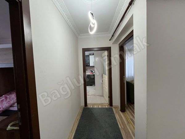 BAĞLUM EMLAK'TAN KAT KONUMLU CADDEYE YÜRÜME MESAFESİ 2+1