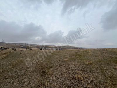 50MT YOLA YAKIN 30MT YOLA CEPHELİ 256 M2 SİTE ARSASI — fotoğraf 7